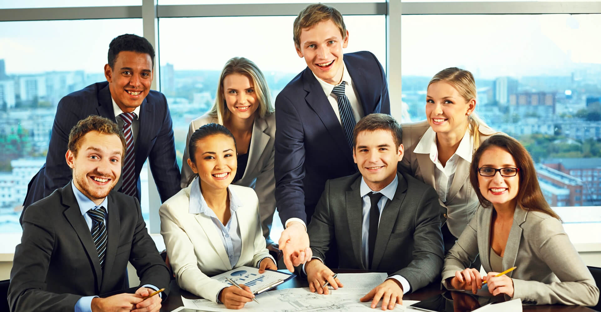 Bridging Business & Innovation<br>with Next-Gen IT Services